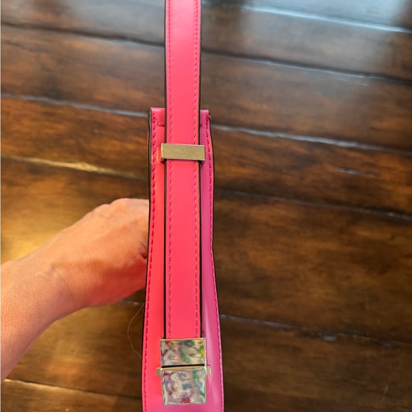 Pink Shoulder Bag- 1 Zipper yes - Picture 2 of 12